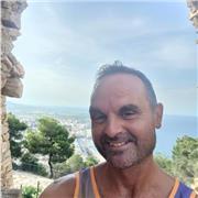 Profesor de filosofía para clases de repaso y técnicas de estudio